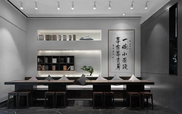 Homeinn Hotel (Chongqing Jiefangbei Area Hong Ya Dong)