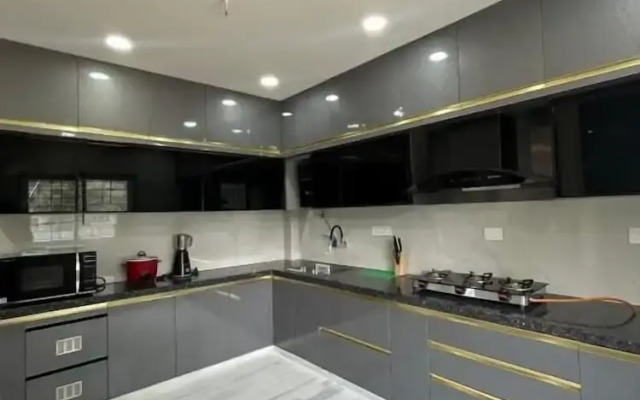 Shreshtam Apart Hotel Khajakuda