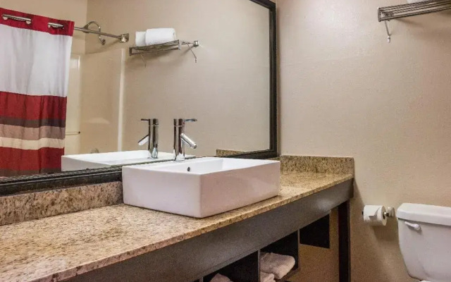 Red Roof Inn Dumas