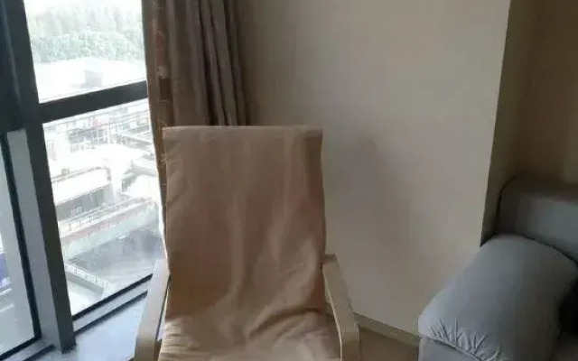 Fusion International Garden Apartment