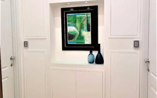 B & B Ideal Suite 41