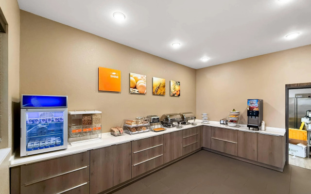 Comfort Inn & Suites Munising-Lakefront