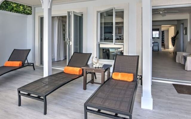 Villa Westshore