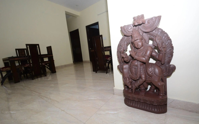 Comfort Stay – Lobby – Faridabad