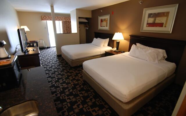 Express Suites Riverport Inn & Suites