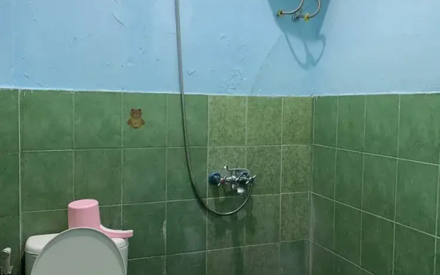 OYO 94581 Surya Residence Medan