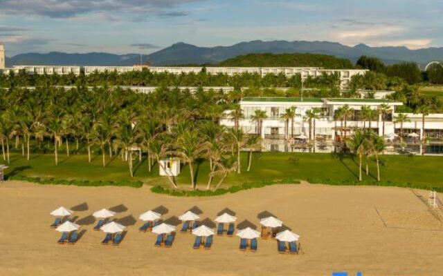 Selectum Noa Resort Cam Ranh