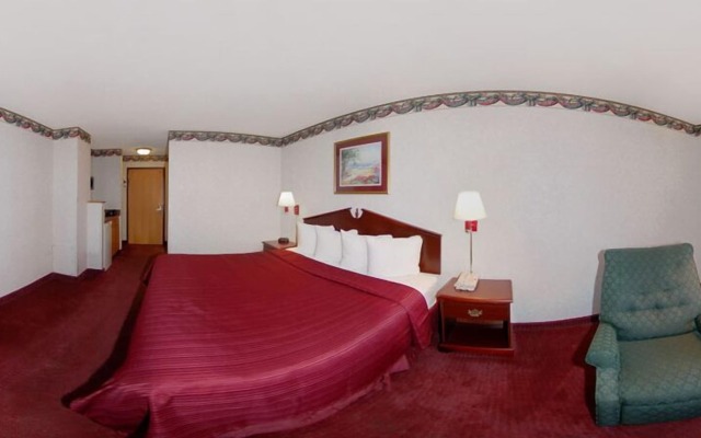 Quality Inn & Suites Columbus West - Hilliard