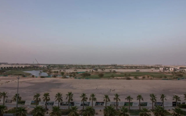 Premium Studio with Beautiful Golf Course View