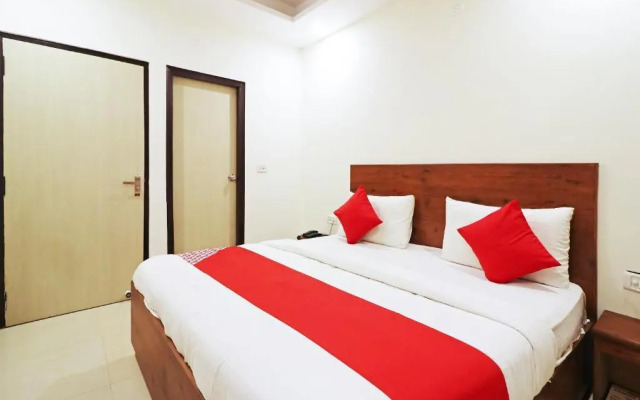 Admiral Suites by OYO Rooms