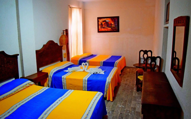 Hotel Corona Zihuatanejo