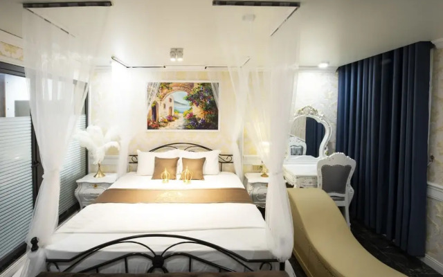 Cozi 9 Hotel