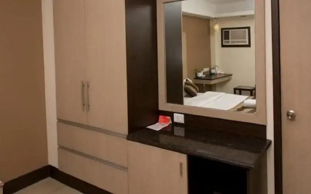 Pacific Inn Huda City Center