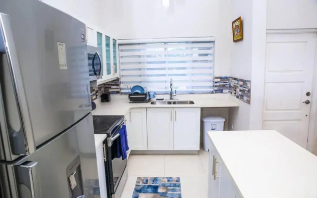 The Cozy 2Bedroom Condo