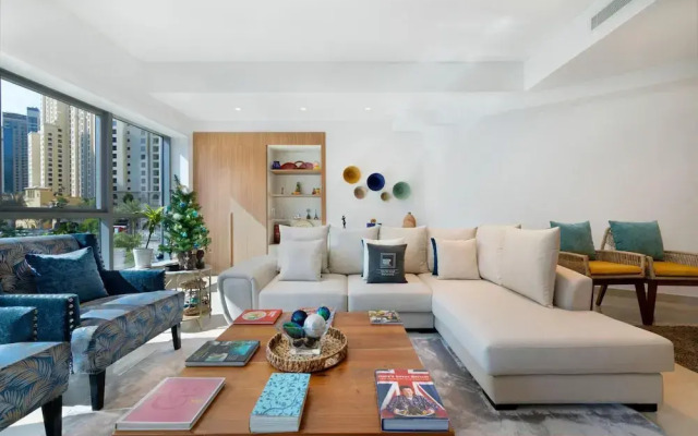 Stunning 3-floor Villa w Kids Room Rooftop Terrace Over Dubai Marina