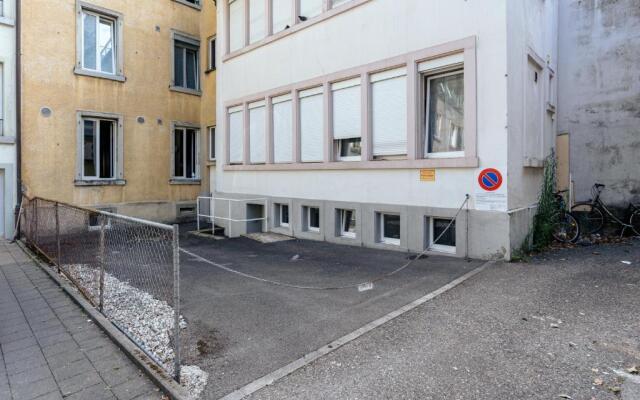 Apartment in the city center with free parking