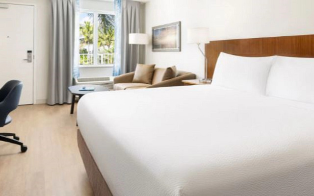 Fairfield Inn & Suites by Marriott Key West at the Keys Collection