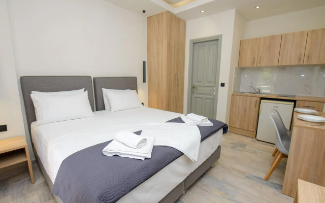 Saint Spiridon Hotel