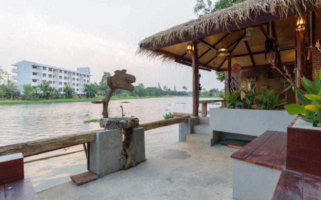 MyHouse Riverside & Pool Villa Near Old Town