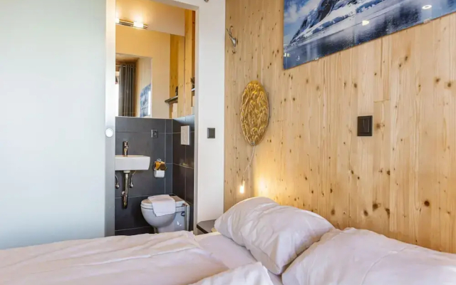 Appealing Chalet With Sauna