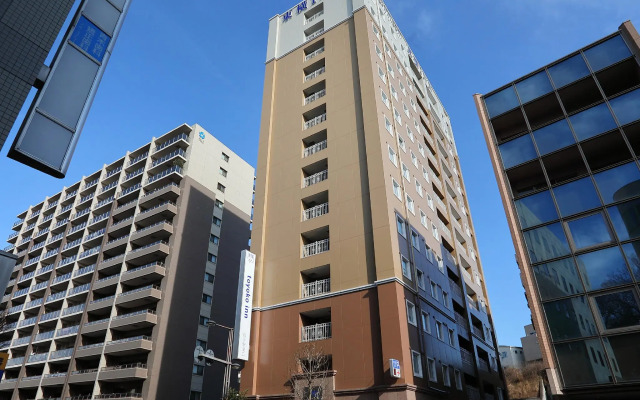 Toyoko Inn Toride-eki Higashi-guchi