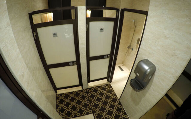 Lütel Hotel Xpark Gloria Outlets Shin Kong Cinemas