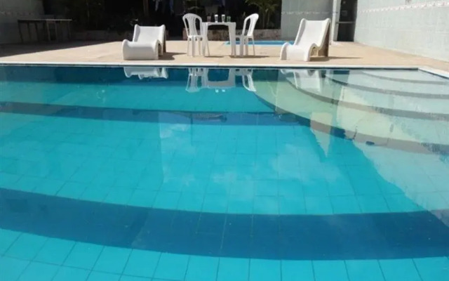 Hotel Cristo Rei 611