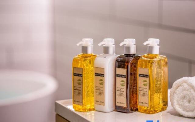 Wuhan Hankou Financial Center MixC Manxin Hotel