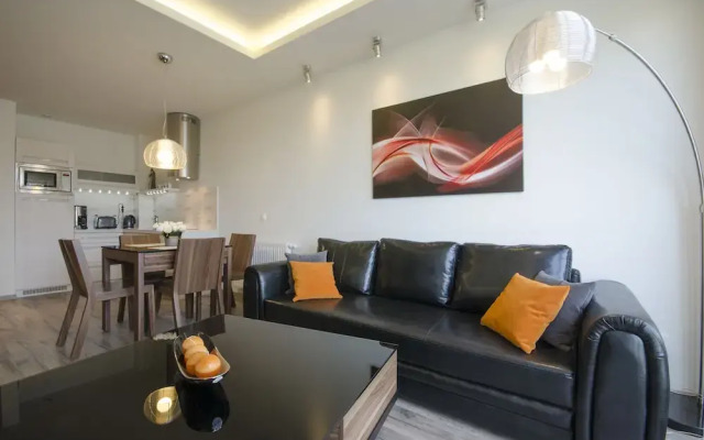 Apartamenty WaterLane by Dom & House