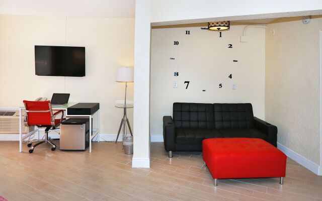 Chateau Mar Beach Resort