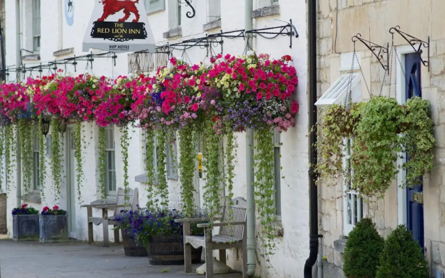 The Red Lion