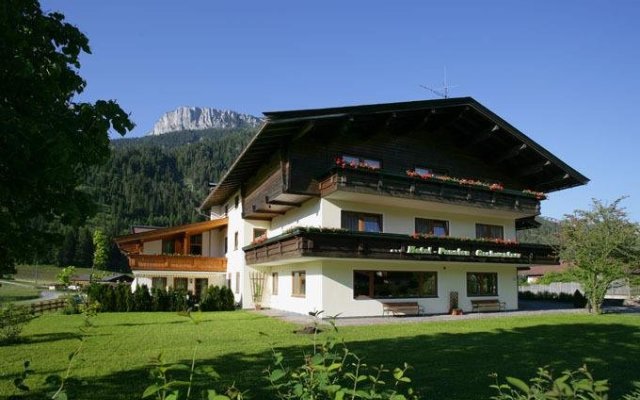 Hotel-Pension Gschwentner - Waidring im Pillerseetal