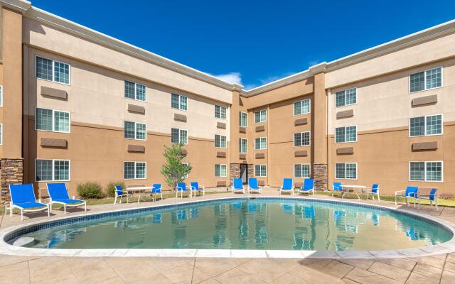 Holiday Inn Express & Suites Wheat Ridge-Denver West by IHG