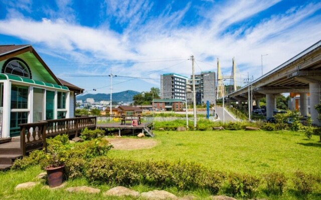 Yeosu Daeun Pension