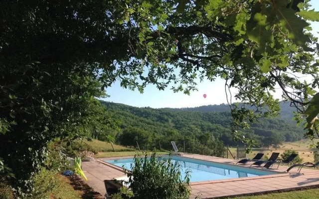 Serène