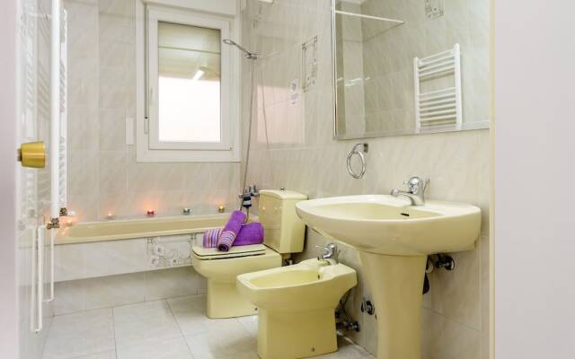 Bilbao Centro-Plaza toros WIFI-PARKING