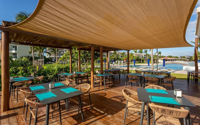 Casa Sky Penthouse Mareazul 2 Bedroom Condo by RedAwning