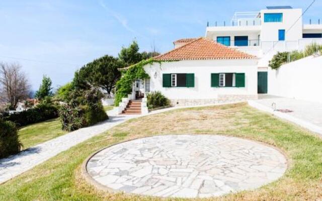 Laneez Ericeira Cottage