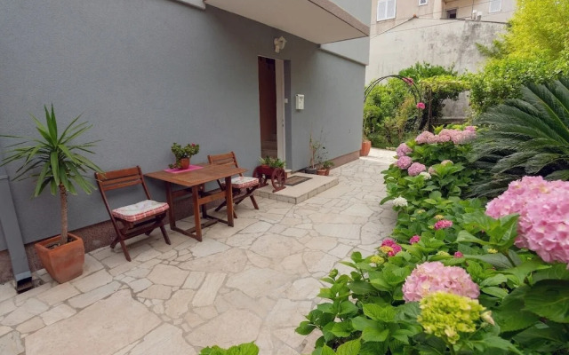 Keko - 100 m From the Beach - A2