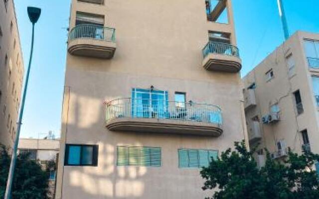 Sunset TLV Apartment - Ben Yehuda 175