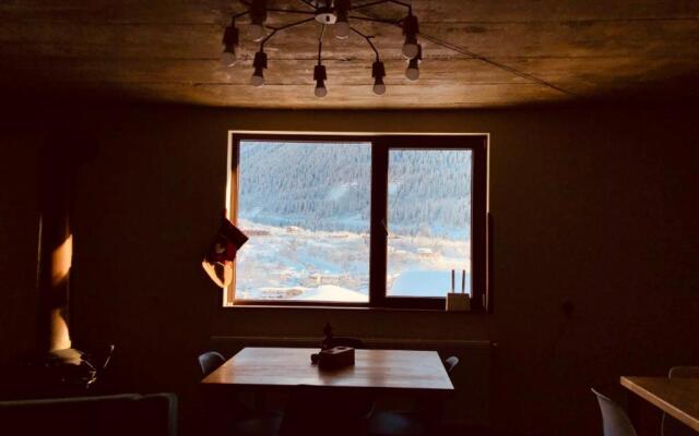 old adishi guest house