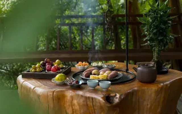 A Zhong's Home Garden Hotel