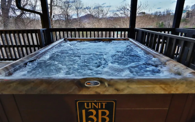 Briarstone Lodge Condo 13B - Two Bedroom Condo