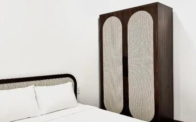 Han Riverine Hotel & Cafeteria DaNang