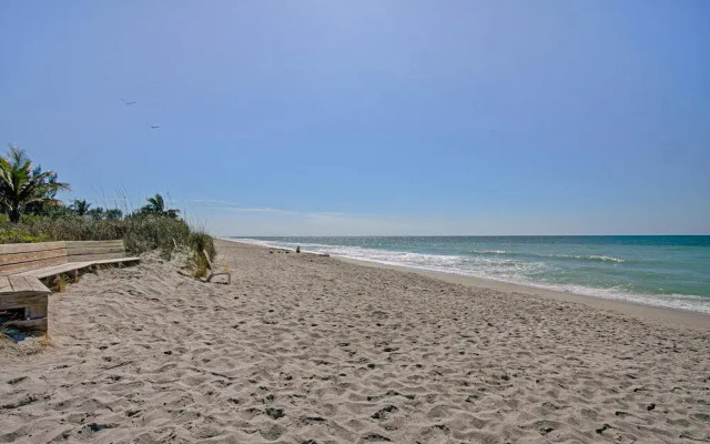 Captiva Shores 8B