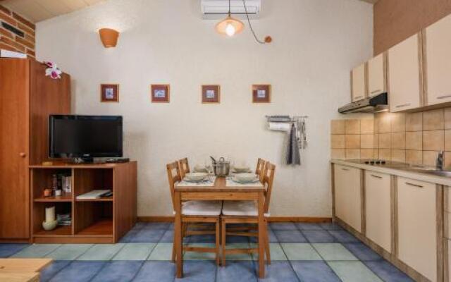 Apartment with pool Visnjan