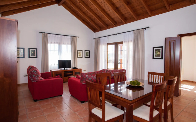 Villa Tao Mazo by Escape Home