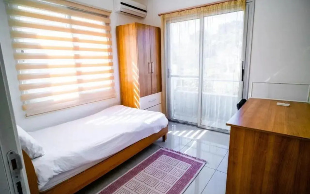 Beautiful Two-Bedroom Apartment near the Sea Sel 6-5