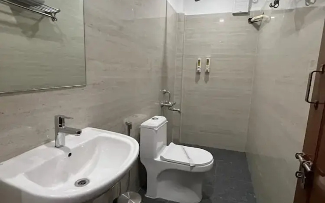 Hotel Royal flora Koramangala