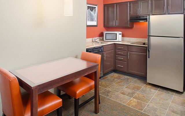 Residence Inn by Marriott Richmond Northwest